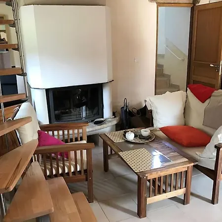 Maison Au Coeur Du Parc Naturel De L'avesnois 別荘 *